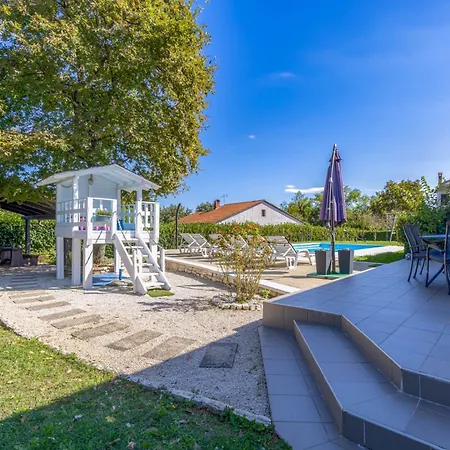 Villa In The Heart Of Istria Sveti Petar u Sumi